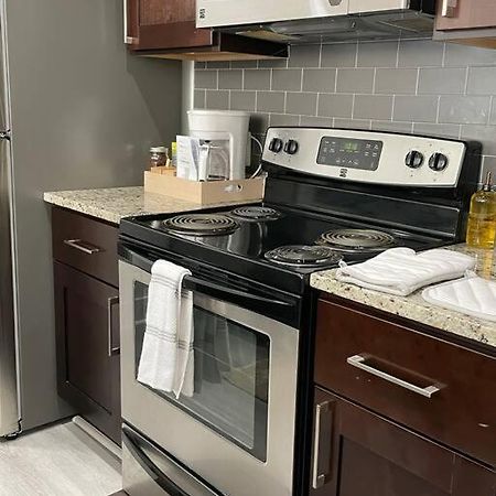 Апартаменти Cozy, High Rise, Large Studio Facing Downtown . Балтимор Екстер'єр фото