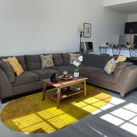Апартаменти Cozy, High Rise, Large Studio Facing Downtown . Балтимор Екстер'єр фото
